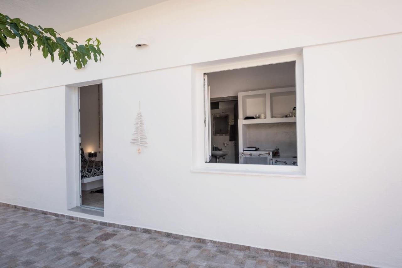Eris Studios Adamantas  Buitenkant foto