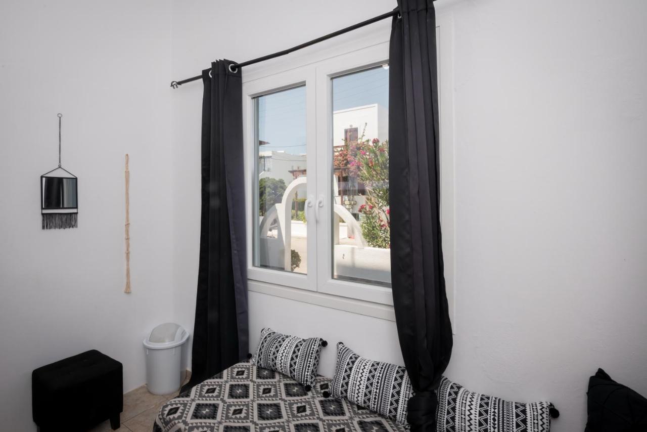 Eris Studios Adamantas  Buitenkant foto
