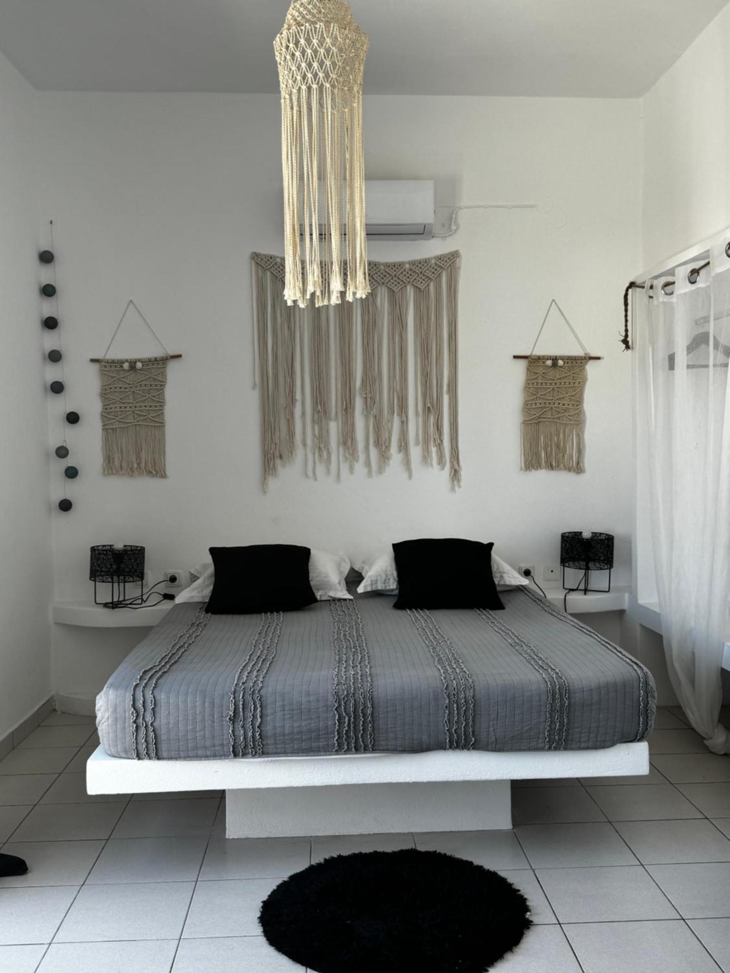 Eris Studios Adamantas  Buitenkant foto