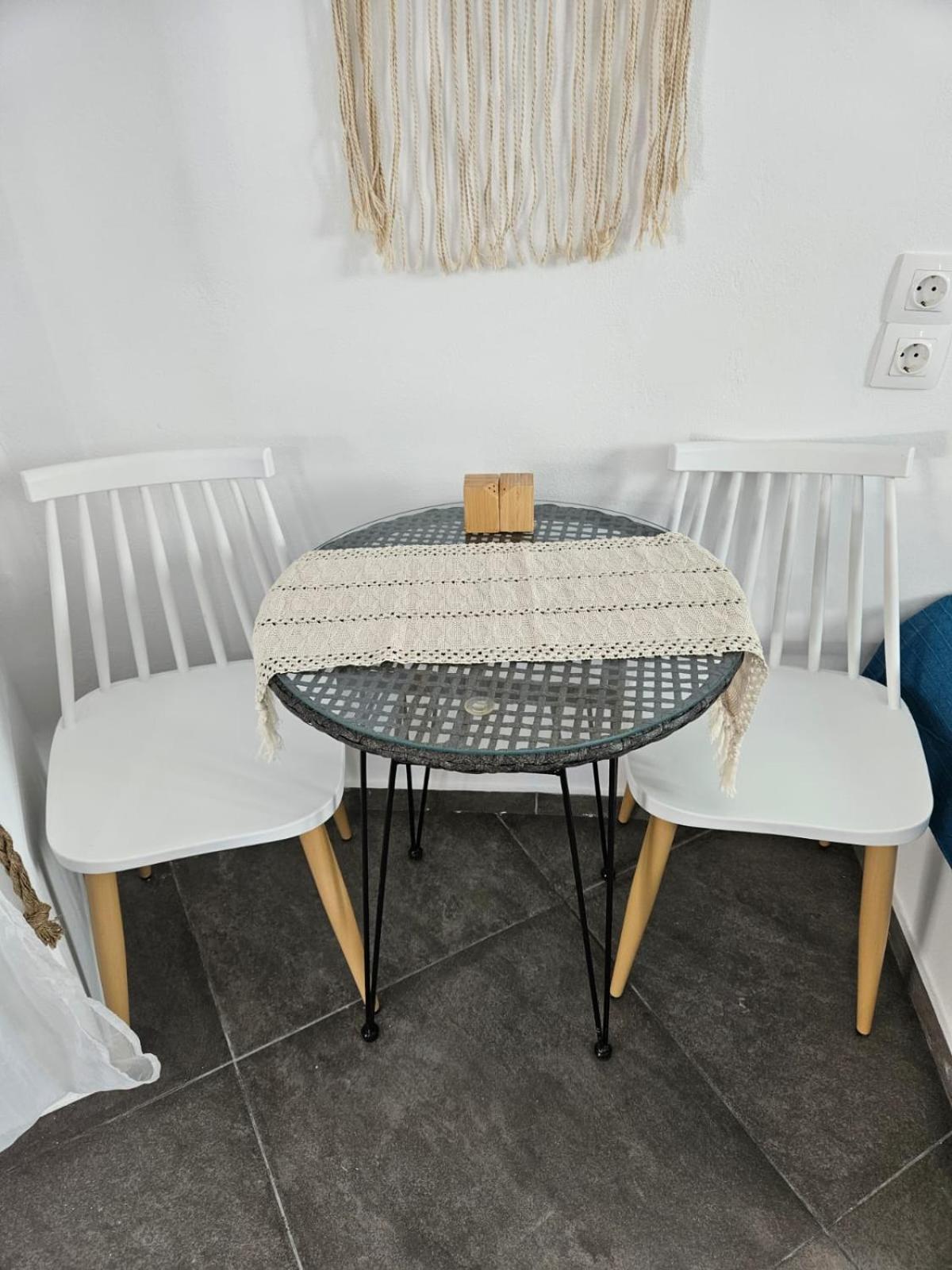 Eris Studios Adamantas  Buitenkant foto